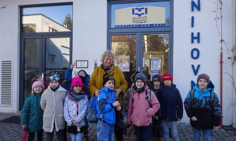 knihovna